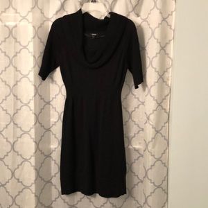Black shirtsleeve sweaters dress